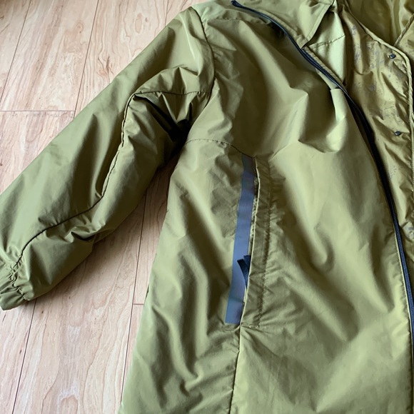 Adidas Myshelter waterproof windbreaker parka/jacket with Stand-Up Collar - Picture 4 of 16